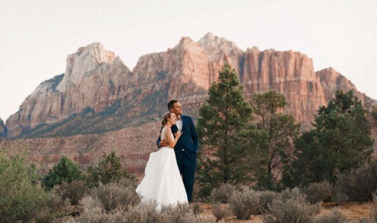 Ways to Make Your Desert Wedding as Unique and Beautiful as Possible