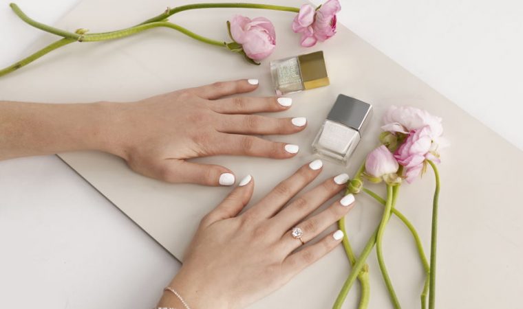 Ways to Nail Your DIY Wedding Manicure on a Budget
